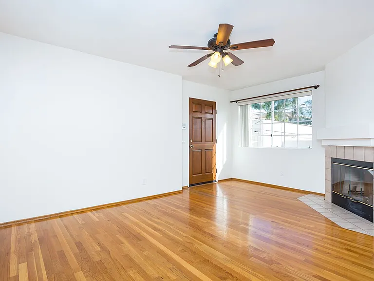 4163 Cleveland Ave — Photo 6