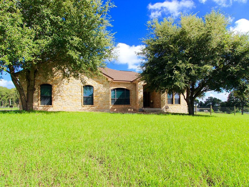 1st image of 1256 Hillside Oaks Dr