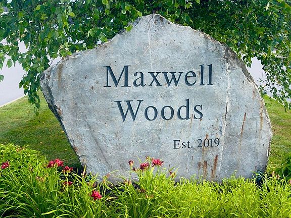 2nd image of 48 Maxwell Woods Drive #48