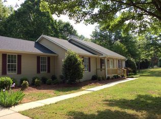 1090 Jessica Way, Bogart, GA 30622