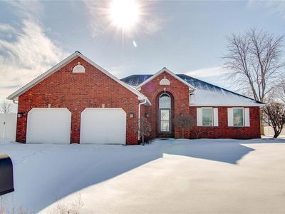 9472 Tudor Ln, Breese, IL, 62230