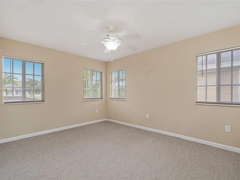 27621 SW 139th Pl — Photo 7