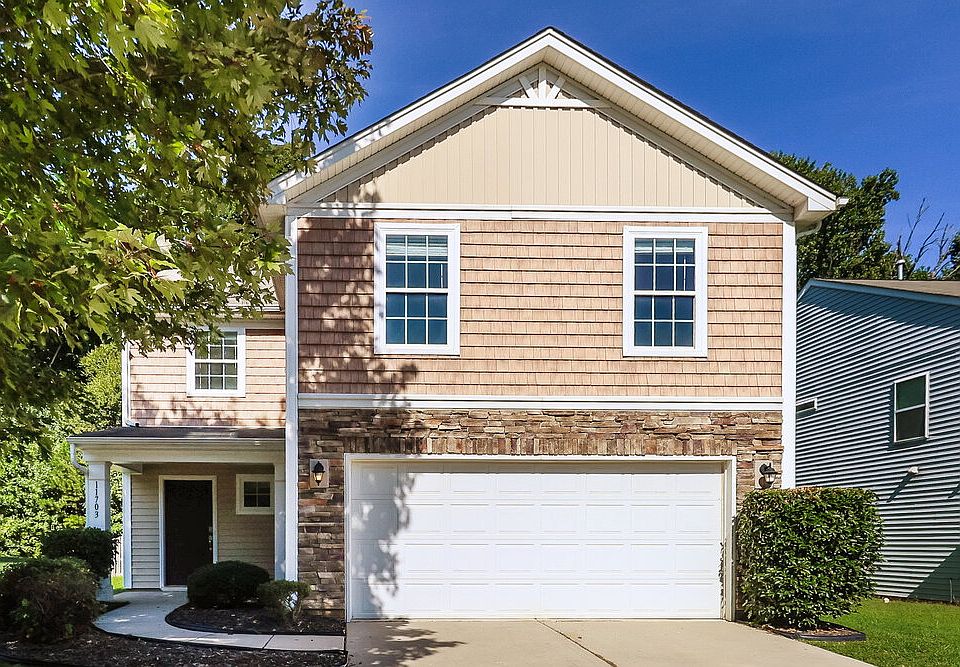 1st image of 11703 Sweetbriar Ridge Dr
