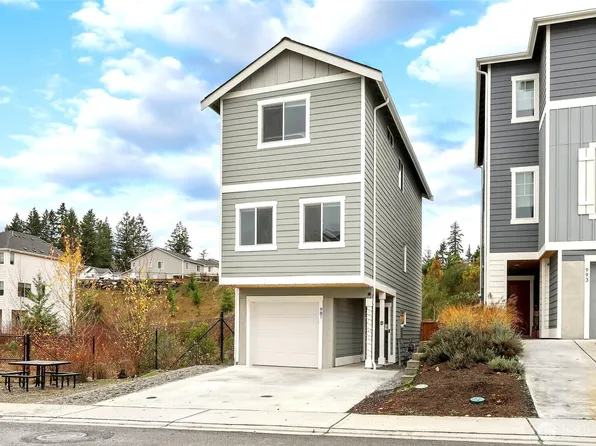 981 NW Highgarden Drive, Bremerton, WA 98311