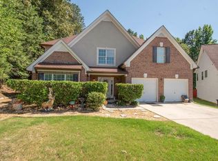 1285 Dresden Cir, Hampton, GA 30228
