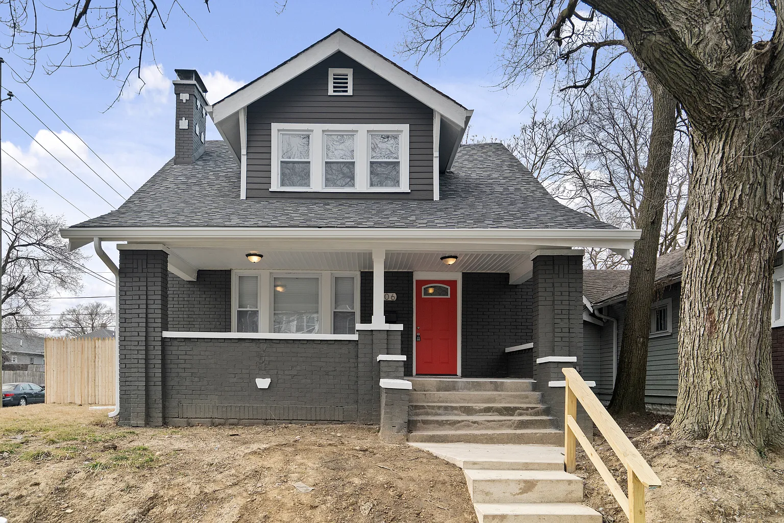 606 N Dearborn St photo 1