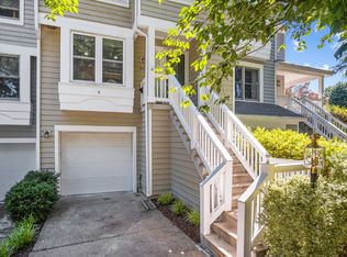 1447 Newport Spring Ct, Reston, VA 20194