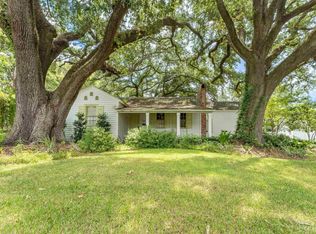 1904 Stanford Ave, Baton Rouge, LA 70808