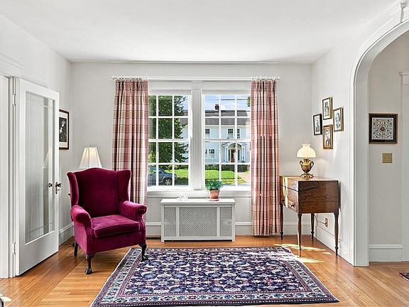 5th image of 7 Elton Rd