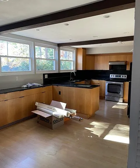 Tuttle Dr — Photo 20