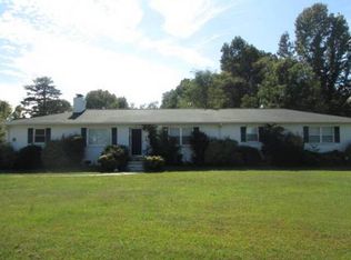 1608 Sunset Rd, Charlotte, NC 28216