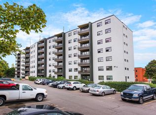 24 Ida Street, Saint Catharines, ON L2R 3X5