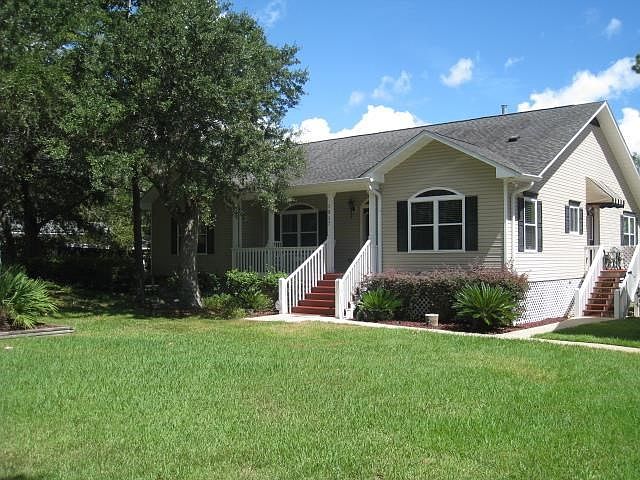 1st image of 1917 Bay Oaks Cir