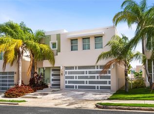 Urb Mirabella Village Calle Nacar #A7, Bayamon, PR 00961