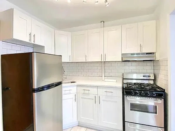 1819 2nd Avenue image 1 of 10