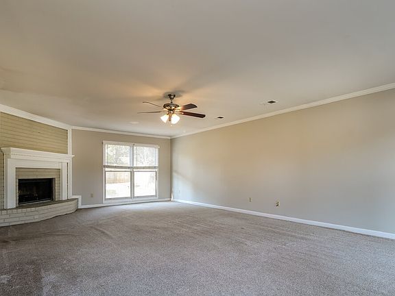 4th image of 9089 Hearth Stone Cv