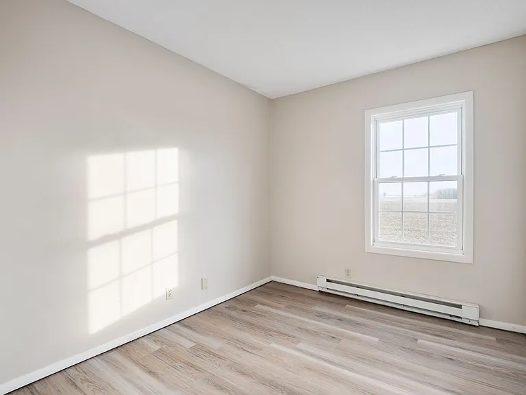 347 N Charles St — Photo 8