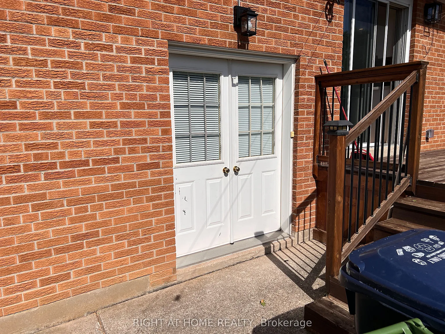 3 bed, $3,200 — Photo 2