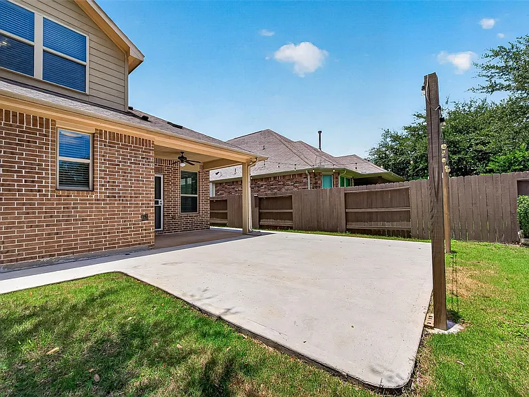 10031 Esslemont Ct — Photo 47