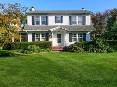 40 Midway Avenue, Locust Valley, NY, 11560