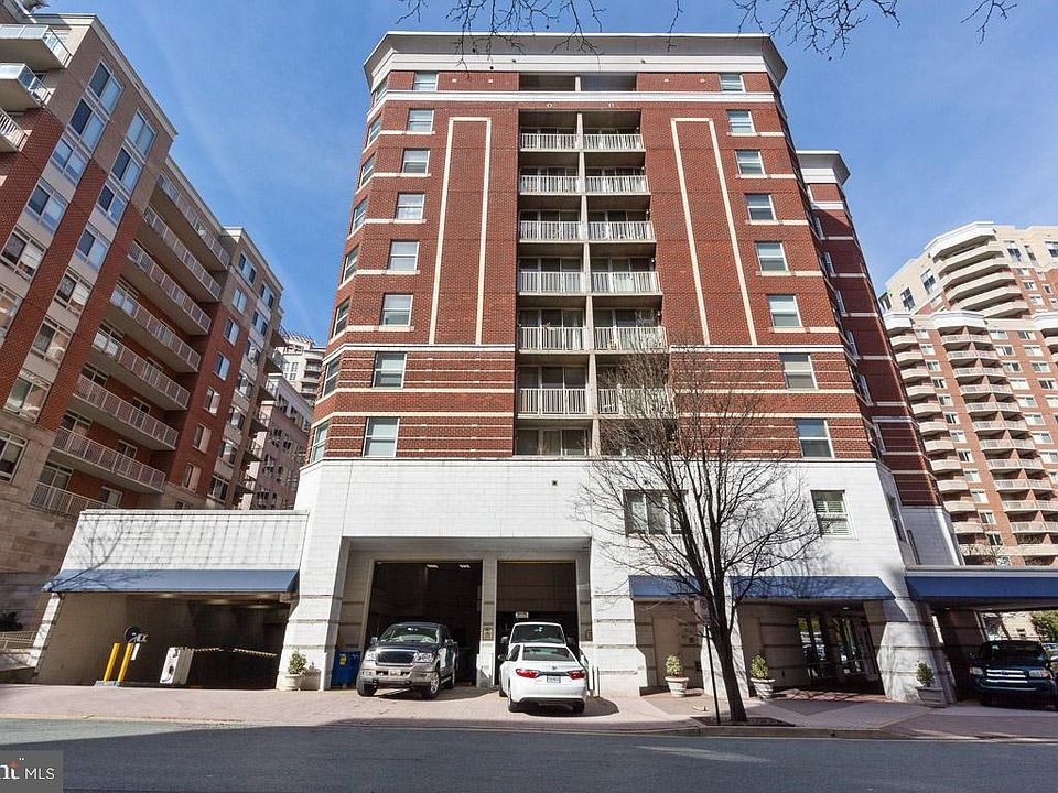 1st image of 880 N Pollard St APT 307