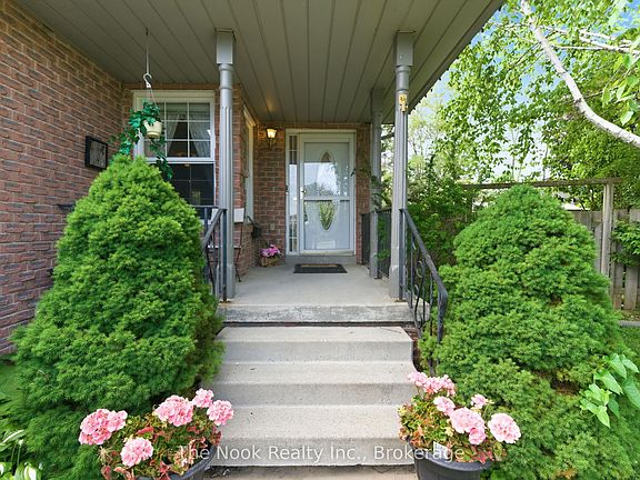 4th image of 14 Curtis Ct