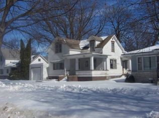 116 S Altona St, Holstein, IA 51025