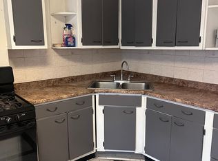 215 Water St, Perth Amboy, NJ 08861
