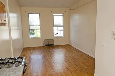 Rented by Fiddler Realty