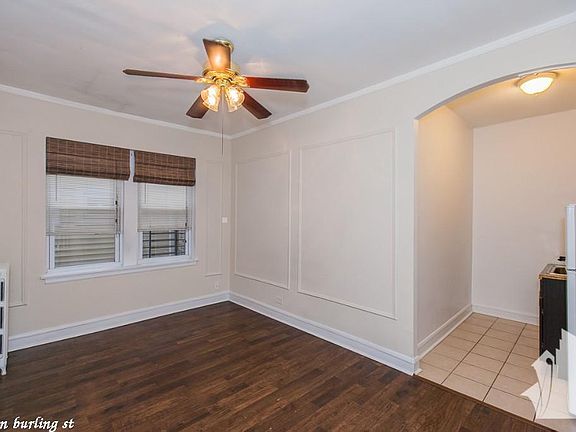 5th image of 2827 N Burling St #1728
