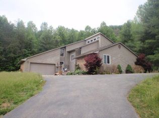 84 Warren Ln, Bimble, KY 40915
