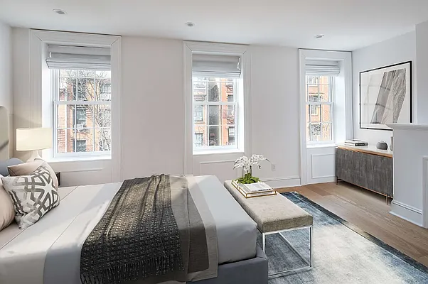 Rented by Compass | media 25