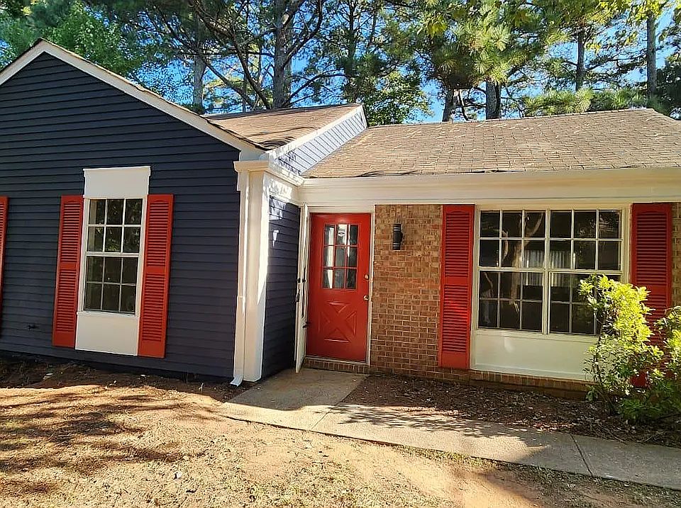 1st image of 4549 Garden Hills Dr