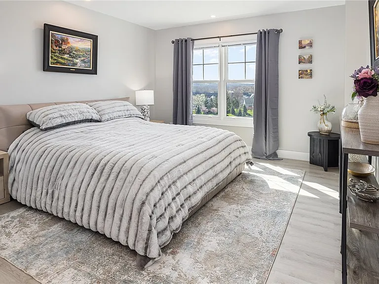 205 Lakeshore Dr #403 — Photo 23