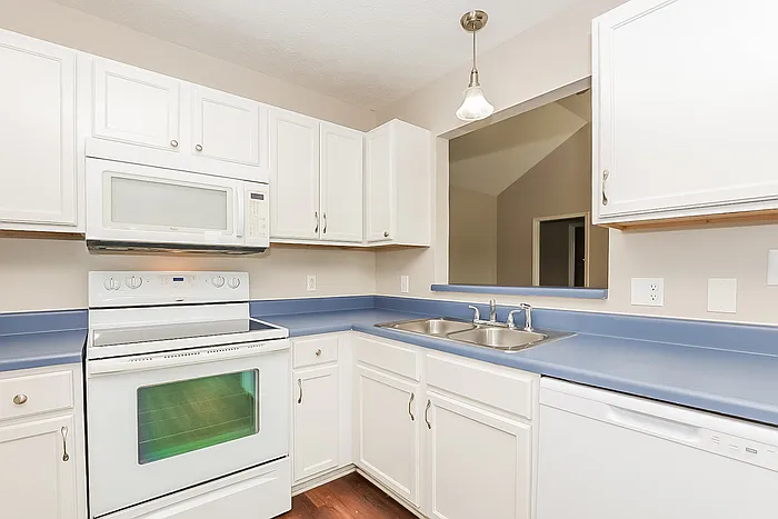 129 Cimmaron Dr — Photo 8