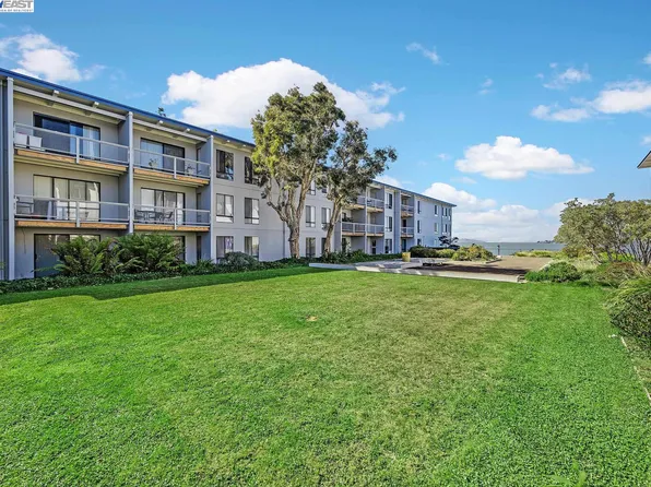 6 Captain Dr Unit E231, Emeryville, CA 94608