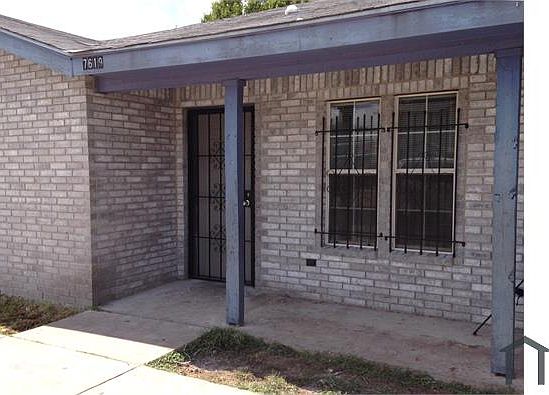2nd image of 7619 Windsor Oaks