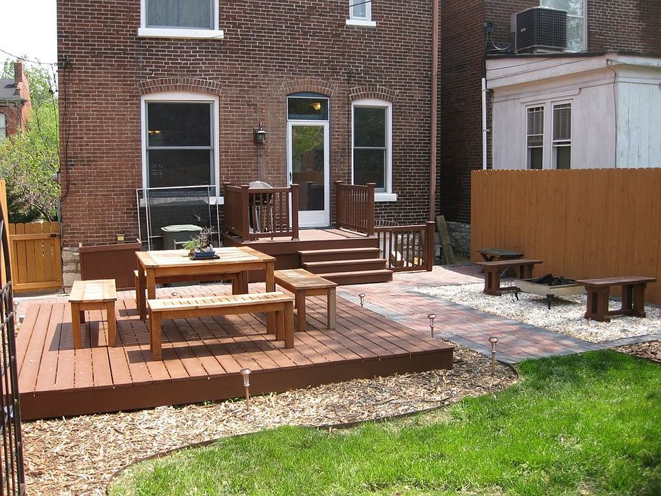 2nd image of 1725 Preston Pl