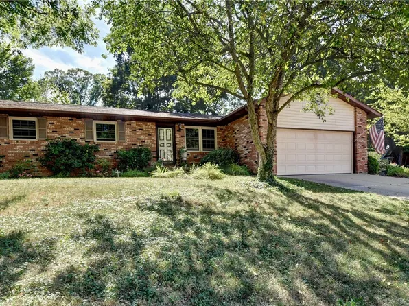 2321 Kimberley Dr NW, Dover, OH 44622