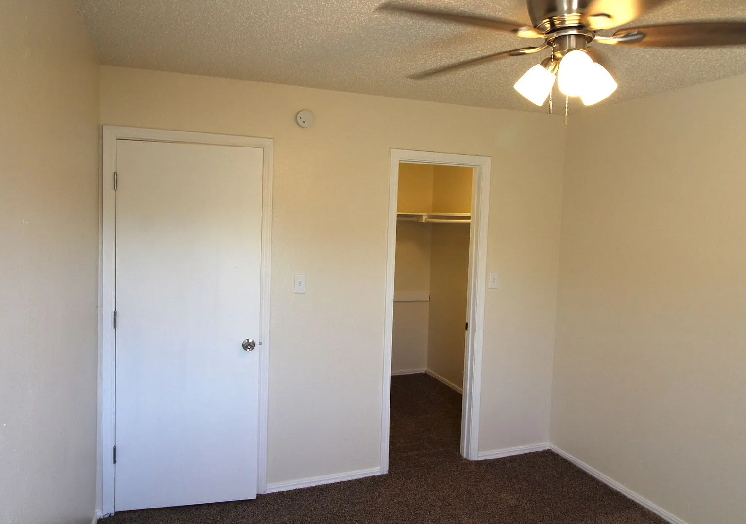 312 Chalmette — Photo 3