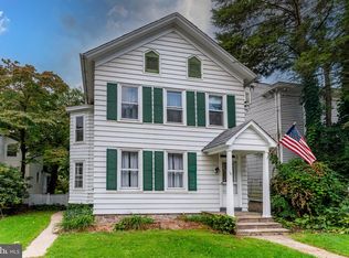 14 S Main St, Stockton, NJ 08559