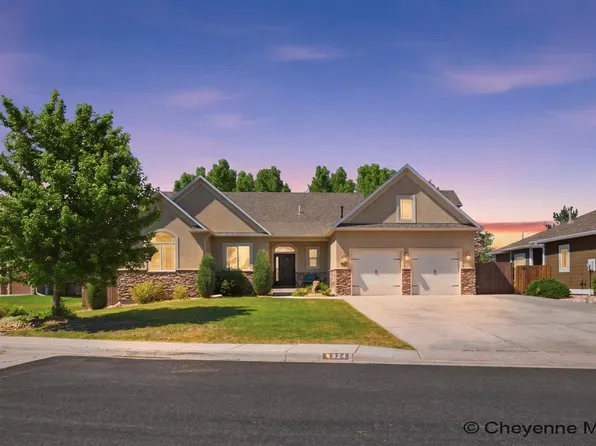 824 W Dale Blvd, Cheyenne, WY 82009