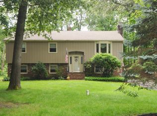 17 Robbins Way, Southampton, NJ 08088