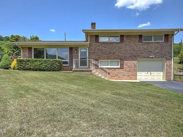 163 Valleyview St, Gate City, VA 24251