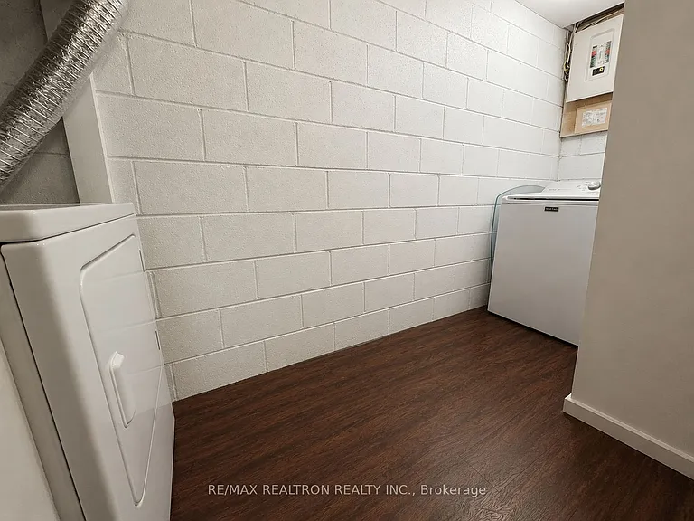 13 Aurora Heights Dr #BASEMENT — Photo 12