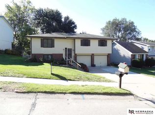 4941 Bernadette Ave, Omaha, NE 68157