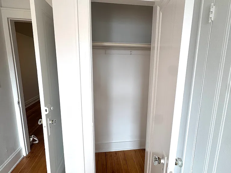 21-41 28th St #3 — Photo 9