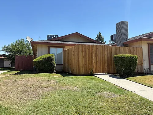 M12- 2816 N. Halfmoon Dr. Photo 1