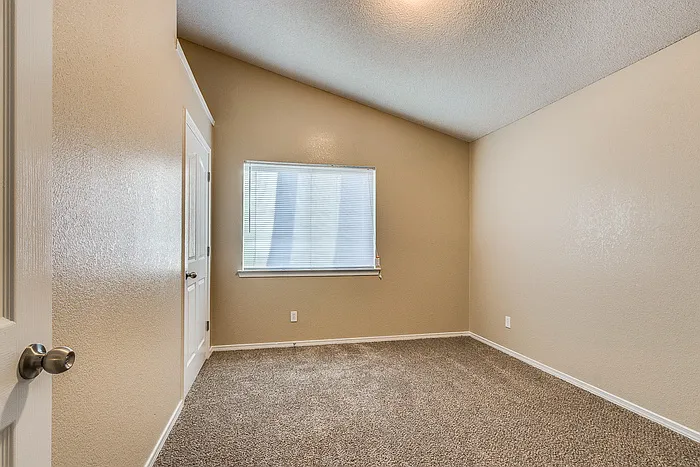 10932 Duster Dr — Photo 25