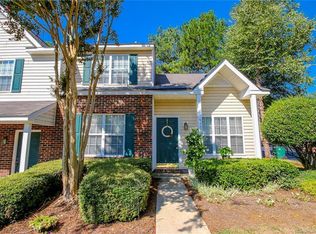 5971 Cougar Ln, Charlotte, NC 28269